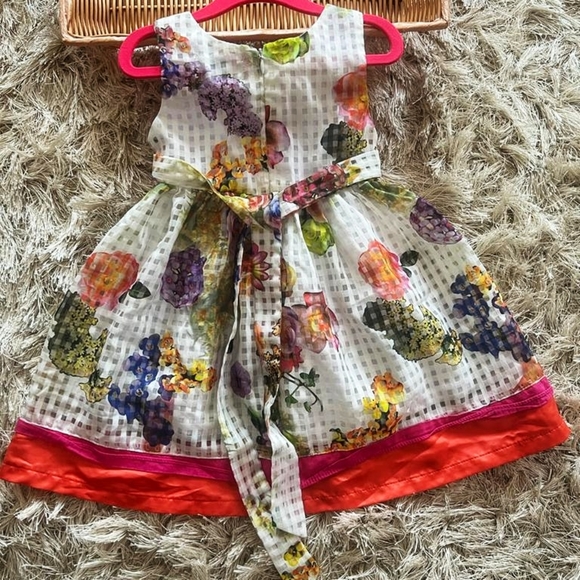 Oiwai Multicolor Dress - Picture 2 of 7